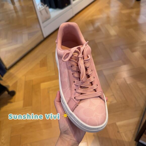 NEW Coach High Line Sneaker Woman's Signature Canvas CBT39 Powder Pink Size 9.5 - Picture 2 of 10